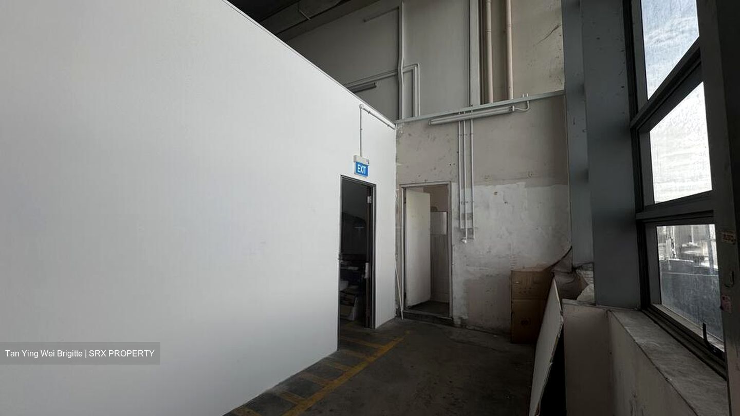 Enterprise Hub (D22), Factory #592807501